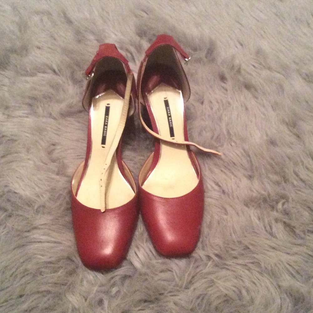 Zara red shoes